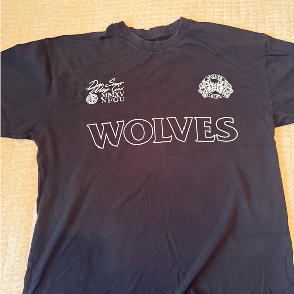 Darc Sport Wolves Graphic T-Shirt - Picture 1 of 3